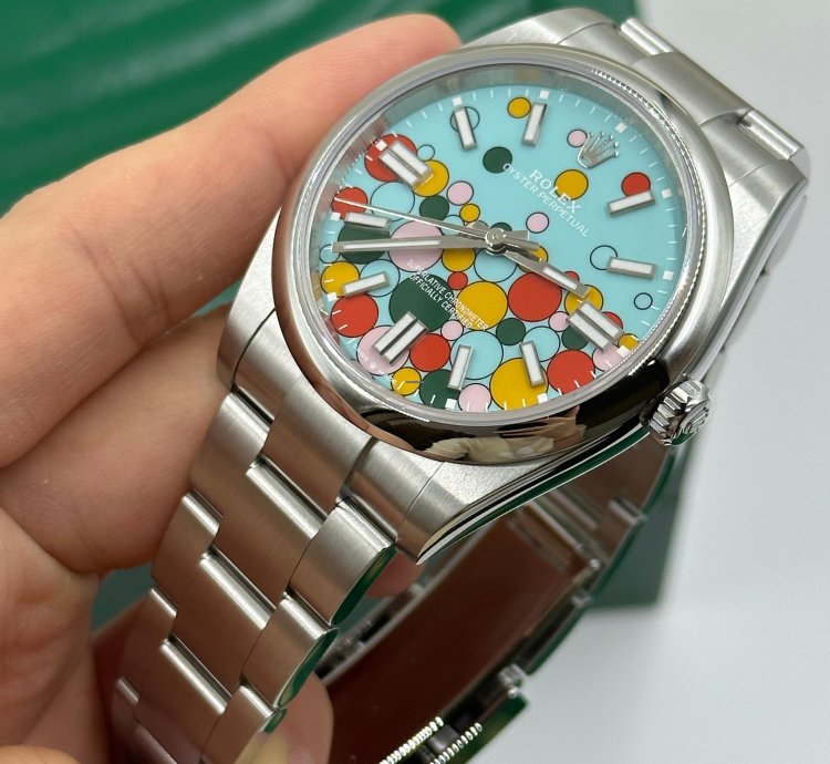 Rolex Oyster Perpetual 41 124300 Celebrate