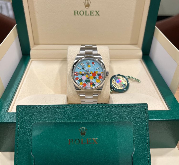 Rolex Oyster Perpetual 41 2024-unworn-41mm-oyster Celebration-full Set