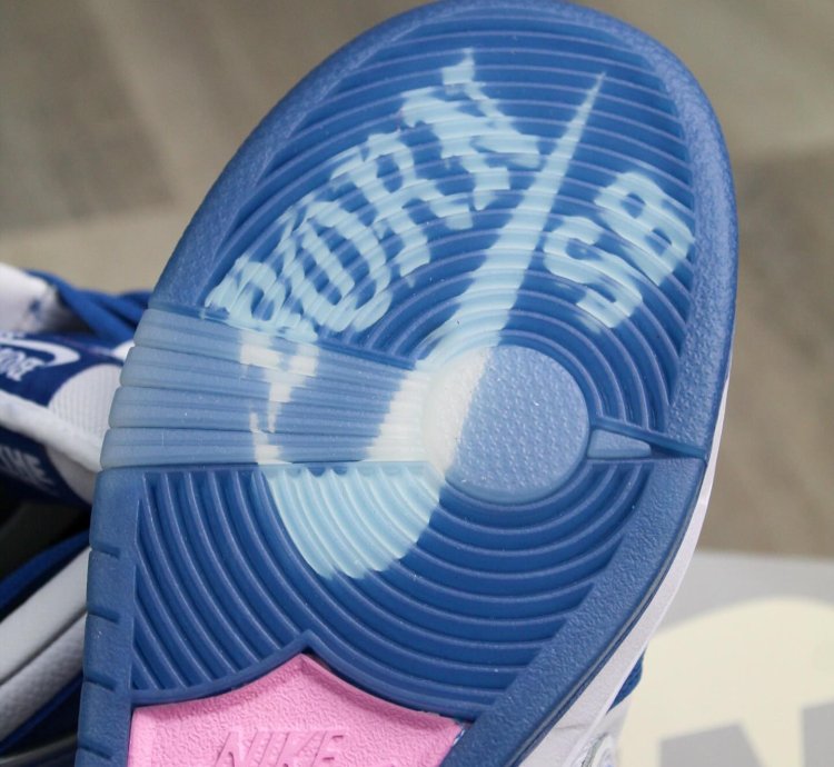 Nike Sb Dunk Low born X Raised One Block At A Time