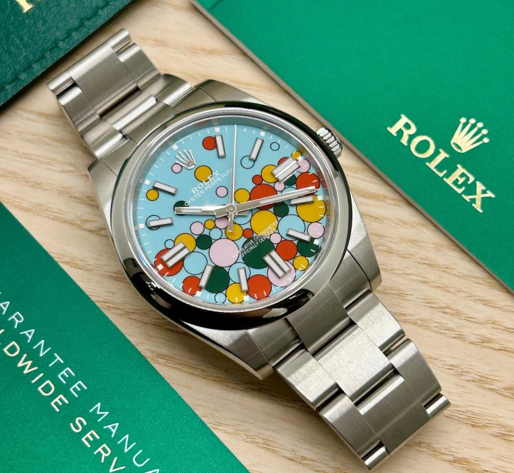 Rolex Oyster Perpetual 41 Celebration - Ref 124300 - New 2025