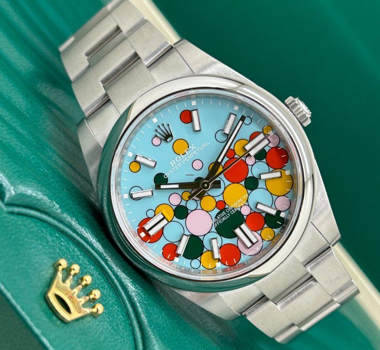 Rolex Oyster Perpetual 41 Celebration - Ref 124300 - New 2025