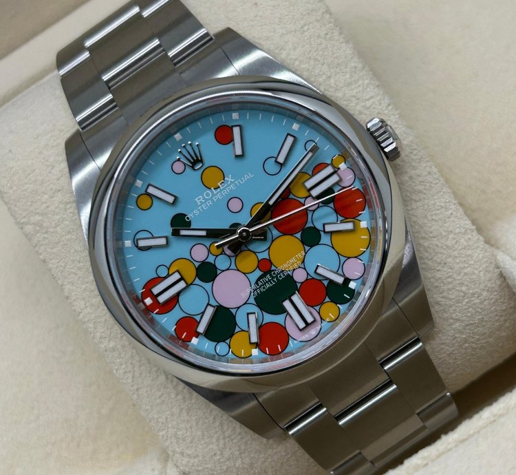 Rolex Oyster Perpetual 41 Celebration - Ref 124300 - New 2025