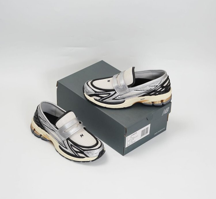 New Balance 1906 Loafers Cream Metallic Silver