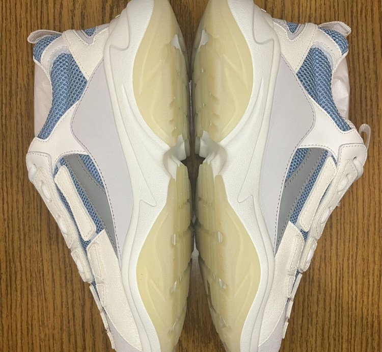 Amiri Bone Runner Sneaker white Teal