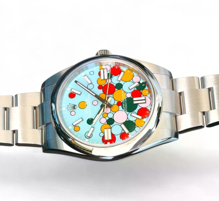 Rolex Oyster Perpetual 41 Celebration-motif Dial 124300