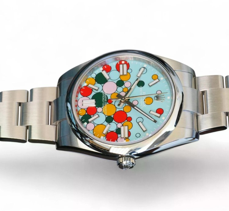 Rolex Oyster Perpetual 41 Celebration-motif Dial 124300