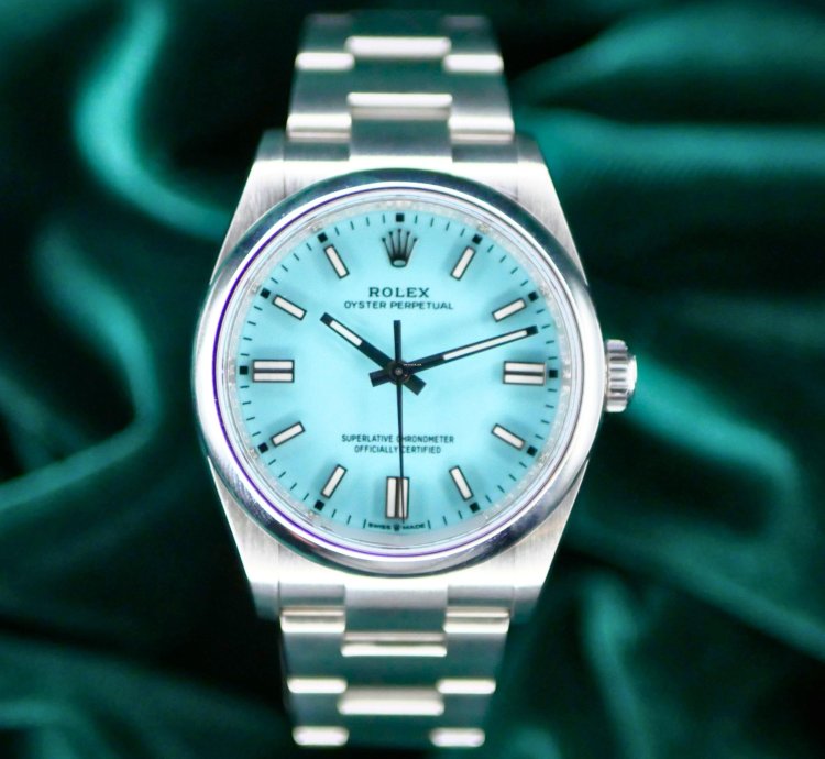 Rolex Oyster Perpetual 41 Mint Complete Set Oyster Perpetual 41 Tiffany Blue Turquoise Blue Dial Steel 124300