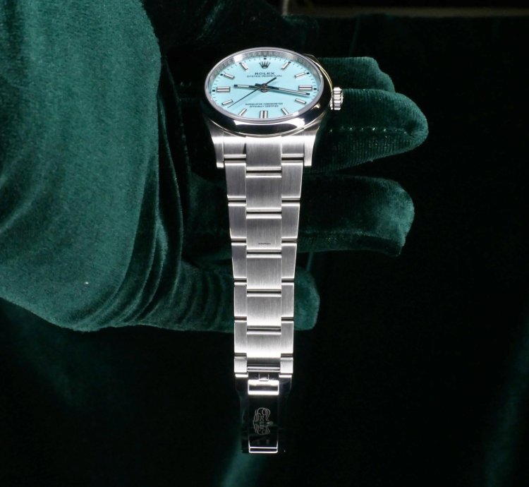 Rolex Oyster Perpetual 41 Mint Complete Set Oyster Perpetual 41 Tiffany Blue Turquoise Blue Dial Steel 124300