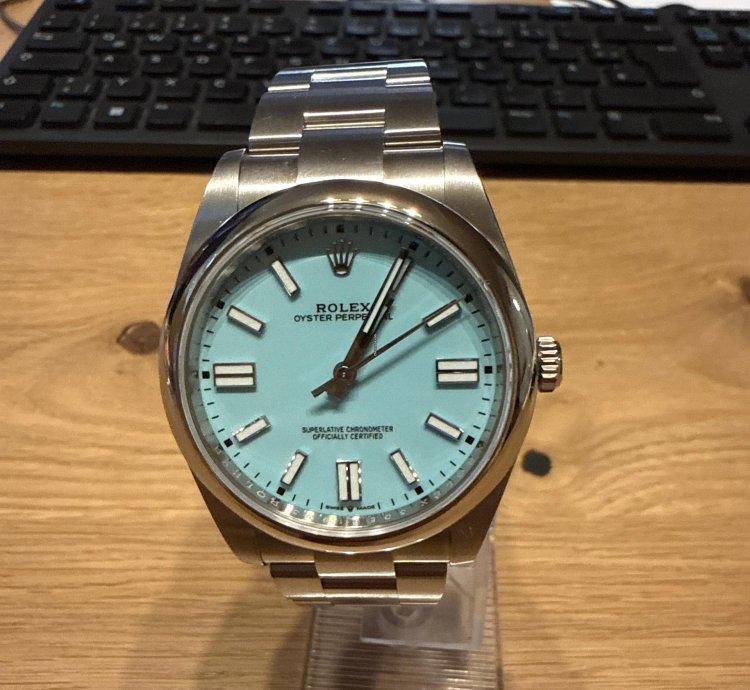 Rolex Oyster Perpetual 41 Tiffany Blue Dial - Full Set