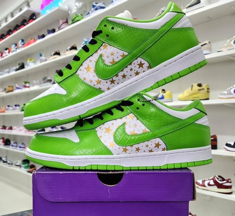 Nike Sb Dunk Low Supreme Stars Green