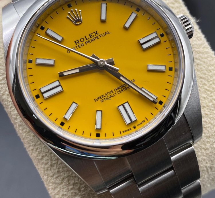 Rolex Oyster Perpetual 41 Yellow Index Dial Stainless Steel