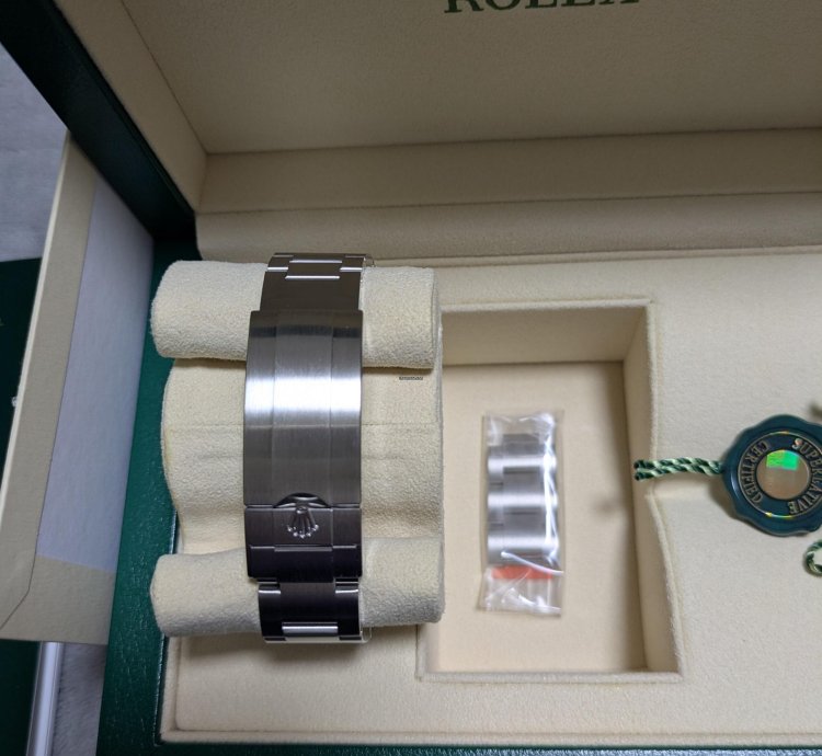 Rolex Sea-dweller 126600 Automatic 2022 Steel Like New Unworn