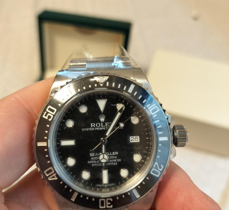 Rolex Sea-dweller 4000 116600