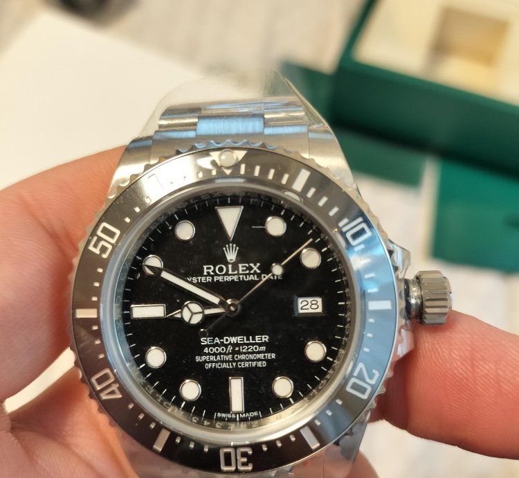 Rolex Sea-dweller 4000 116600