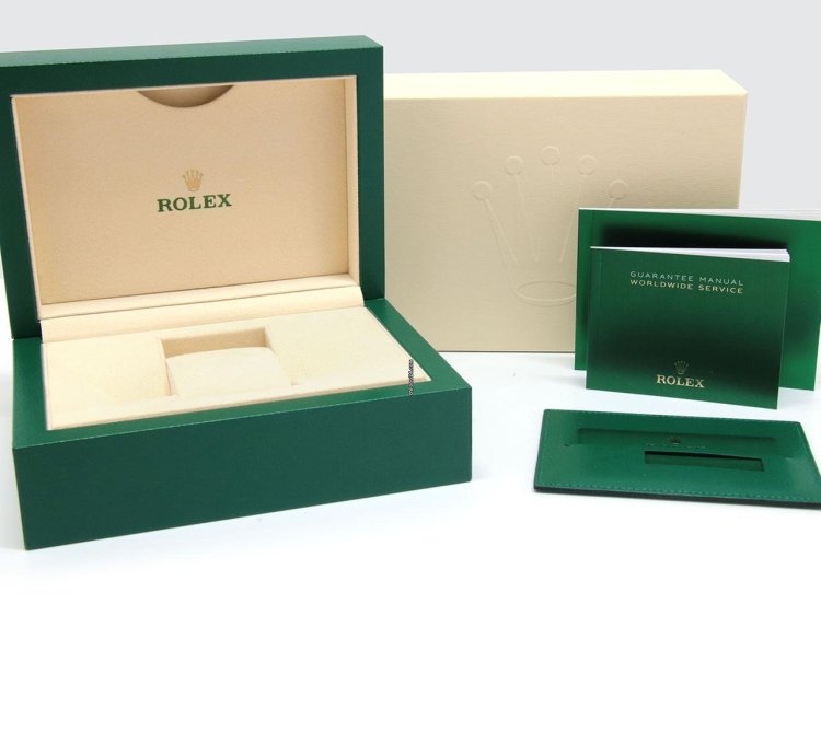 Rolex Sea-dweller 4000 Very Rare - Last One Like New - 40mm Rolex Sea Dweller 4000 - 116600