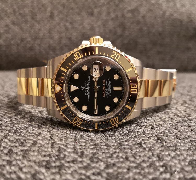 Rolex Sea-dweller 41mm - Oystersteel And Yellow Gold