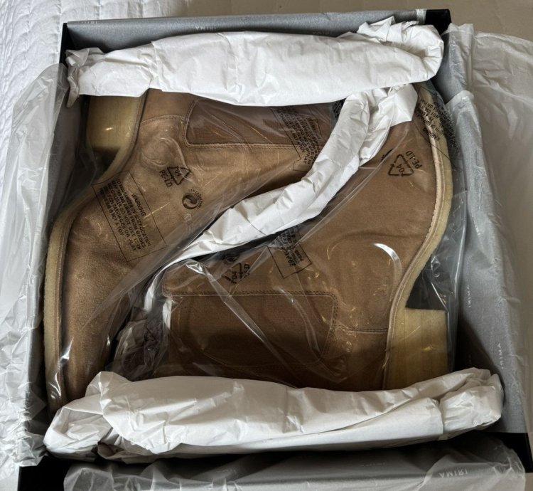 Amiri Chelsea Crepe Sole Boot - Brown Cognac Never Worn
