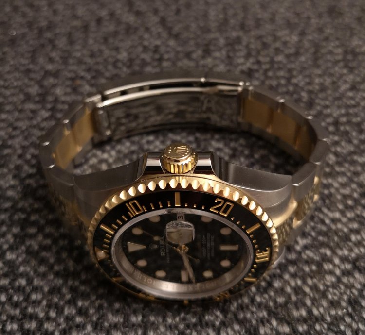 Rolex Sea-dweller 41mm - Oystersteel And Yellow Gold