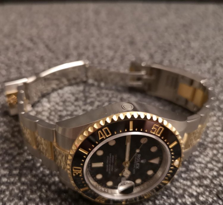 Rolex Sea-dweller 41mm - Oystersteel And Yellow Gold