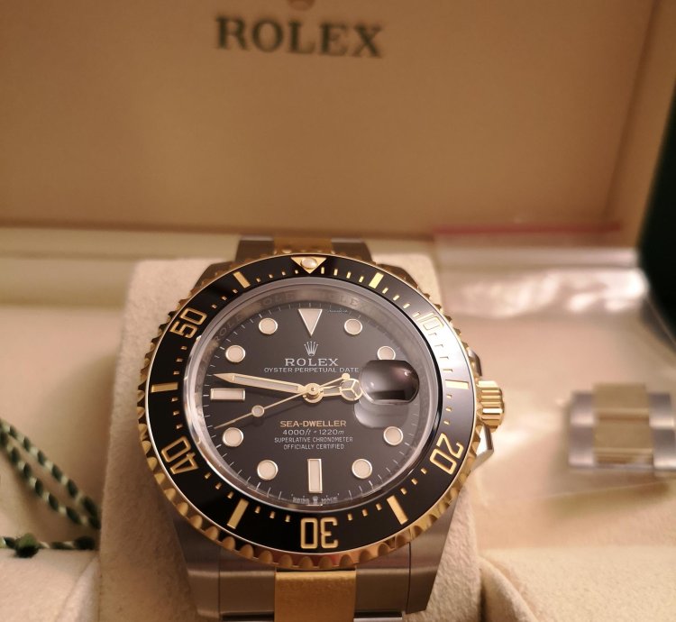Rolex Sea-dweller 41mm - Oystersteel And Yellow Gold