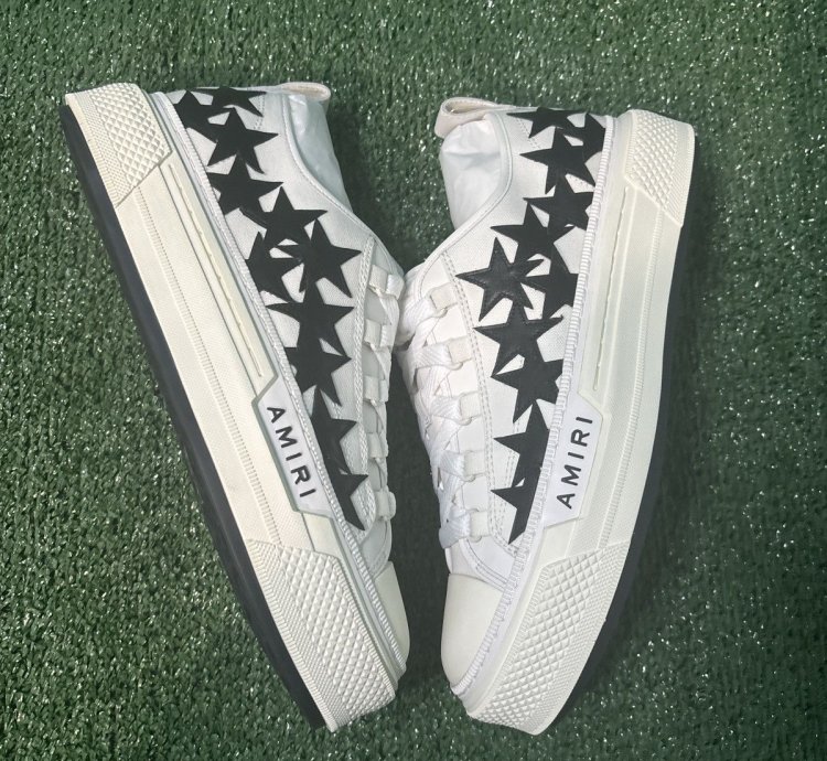 Amiri Court Low Stars