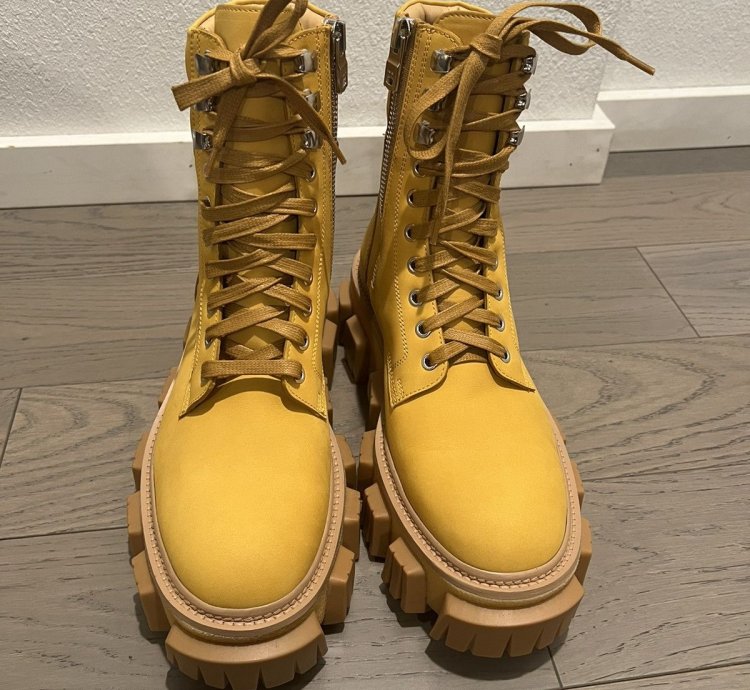 Amiri Crepe Lug Combat Boots