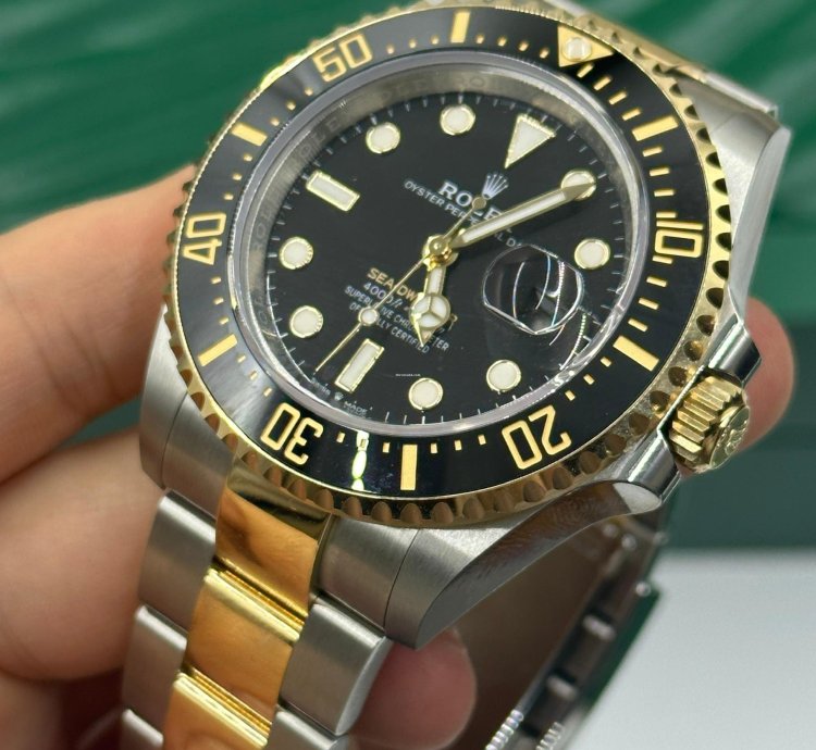 Rolex Sea-dweller Steel Yellow Gold