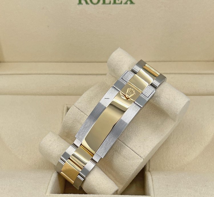 Rolex Sea-dweller Unworn 2025 Sea-dweller 18k Two-tone Black 126603-0001 Complete