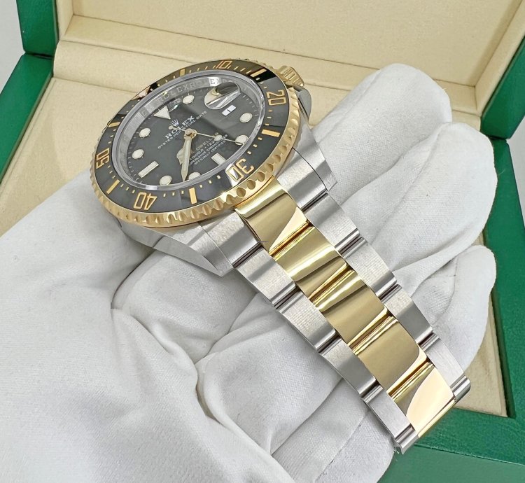 Rolex Sea-dweller Unworn 2025 Sea-dweller 18k Two-tone Black 126603-0001 Complete