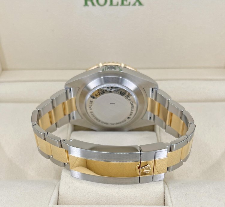 Rolex Sea-dweller Unworn 2025 Sea-dweller 18k Two-tone Black 126603-0001 Complete