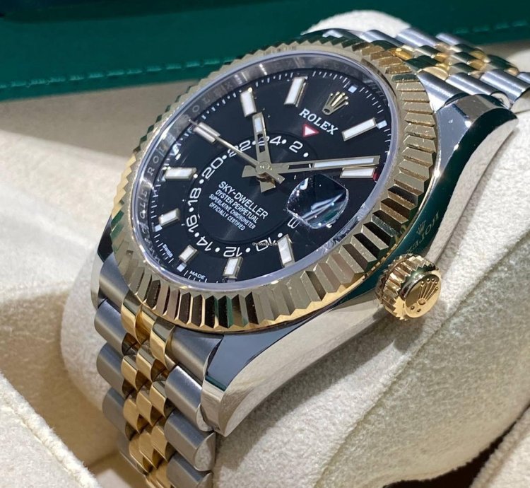 Rolex Sky-dweller