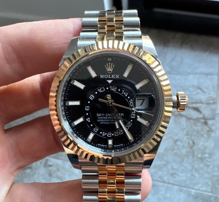 Rolex Sky-dweller