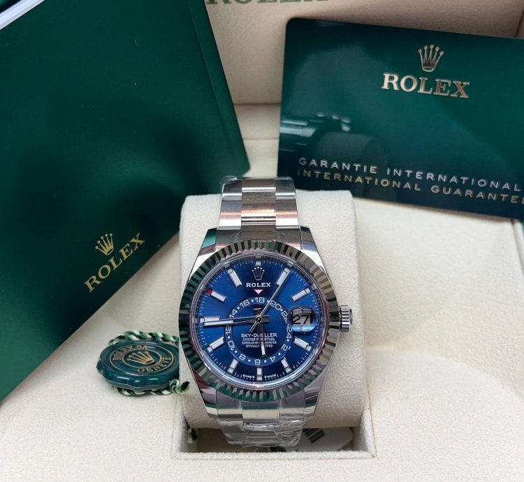 Rolex Sky-dweller 2025 New Sky-dweller Blue Oyster 42mm