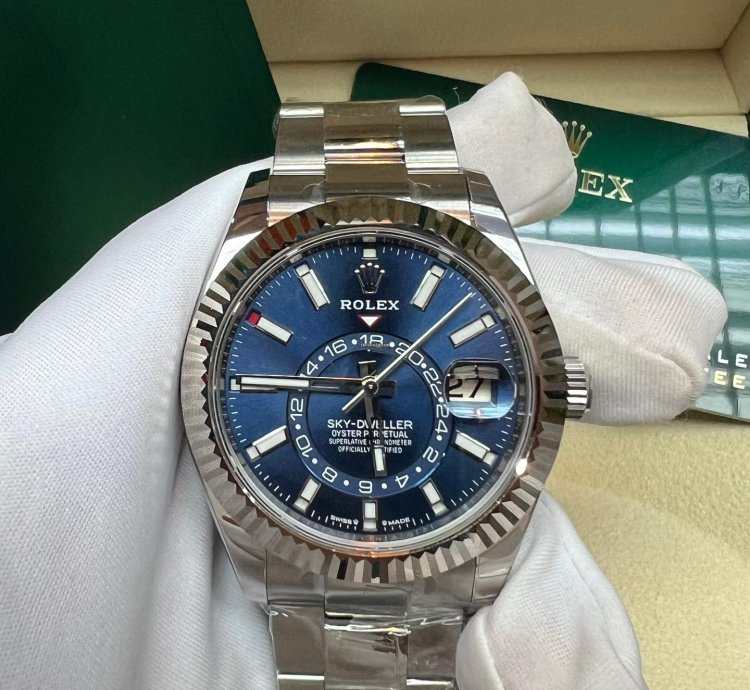 Rolex Sky-dweller 2025 New Sky-dweller Blue Oyster 42mm