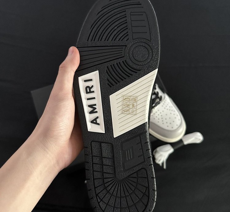 Amiri Grey Leather Skel Low Top