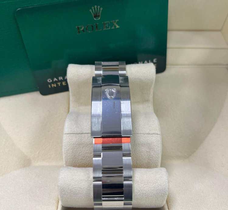 Rolex Sky-dweller 18k White Gold 42mm Blue Dial Steel Bracelet 326934