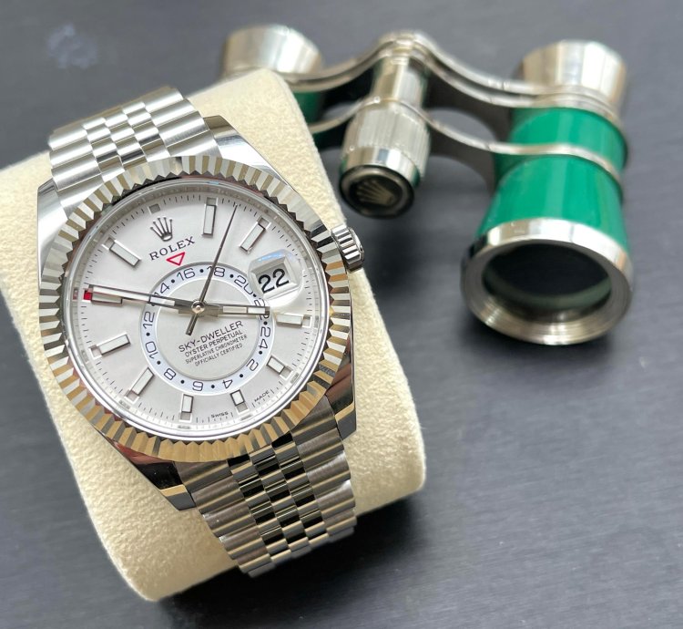Rolex Sky-dweller 2021 Model Jubilee White Dial