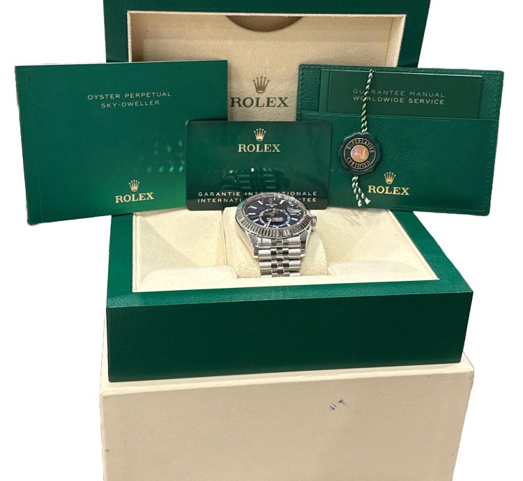 Rolex Sky-dweller 2021 New Papers Rolex Sky-dweller Blue Jubilee 18k 42mm Steel 326934 Box