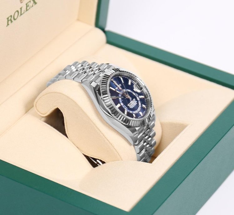 Rolex Sky-dweller 2022 Sky-dweller Blue Dial Jubilee 326934 new Full Set