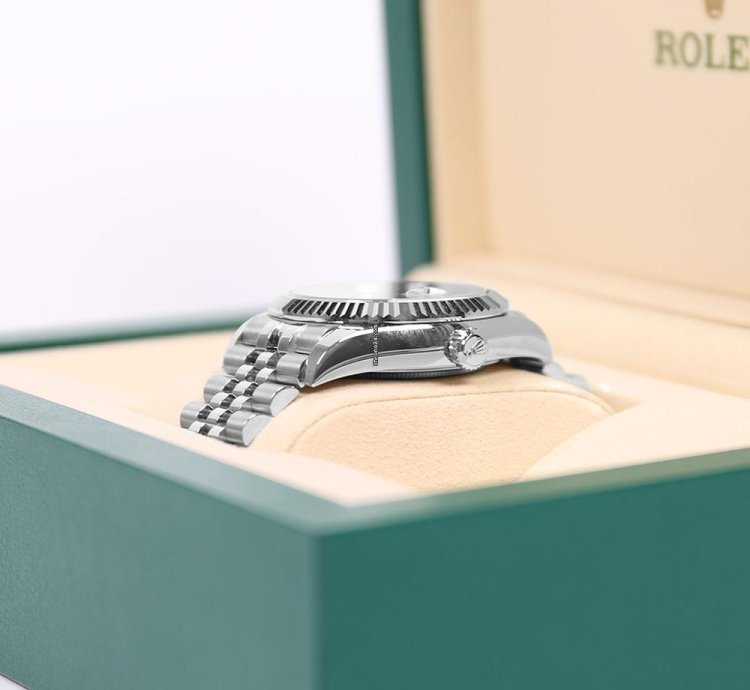 Rolex Sky-dweller 2022 Sky-dweller Blue Dial Jubilee 326934 new Full Set