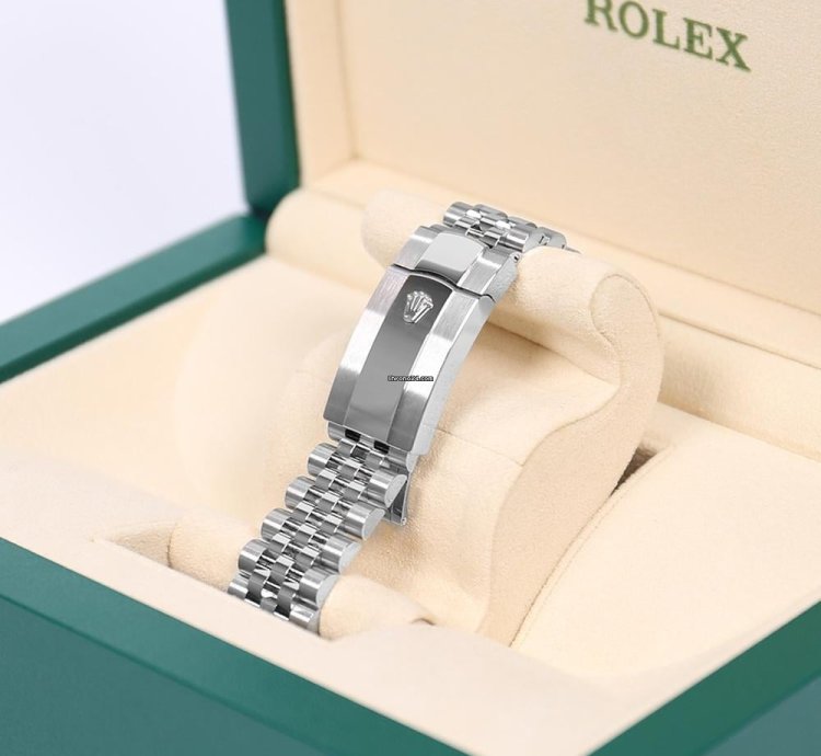 Rolex Sky-dweller 2022 Sky-dweller Blue Dial Jubilee 326934 new Full Set