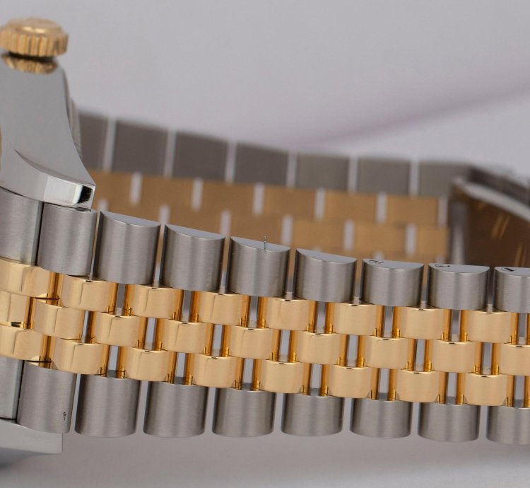 Rolex Sky-dweller 2023 New Papers Rolex Sky-dweller Champagne Two-tone Gold Jubilee 336933 Box