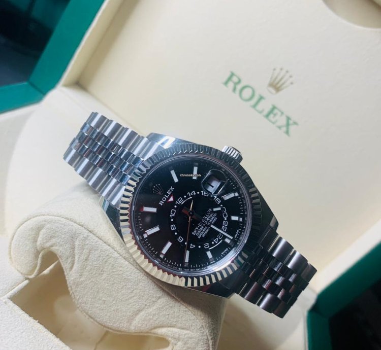Rolex Sky-dweller 2023 Sky-dweller Black Dial Jubilee Bracelet Unworn 326934 Box Papers
