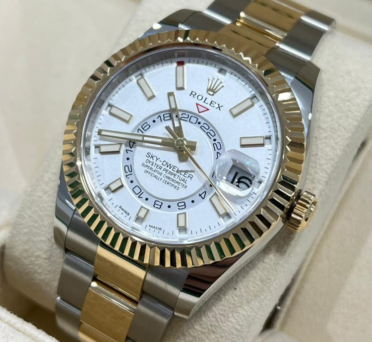 Rolex Sky-dweller 2023 Steel And Yellow Gold Sky-dweller White Dial Box And Papers 326933
