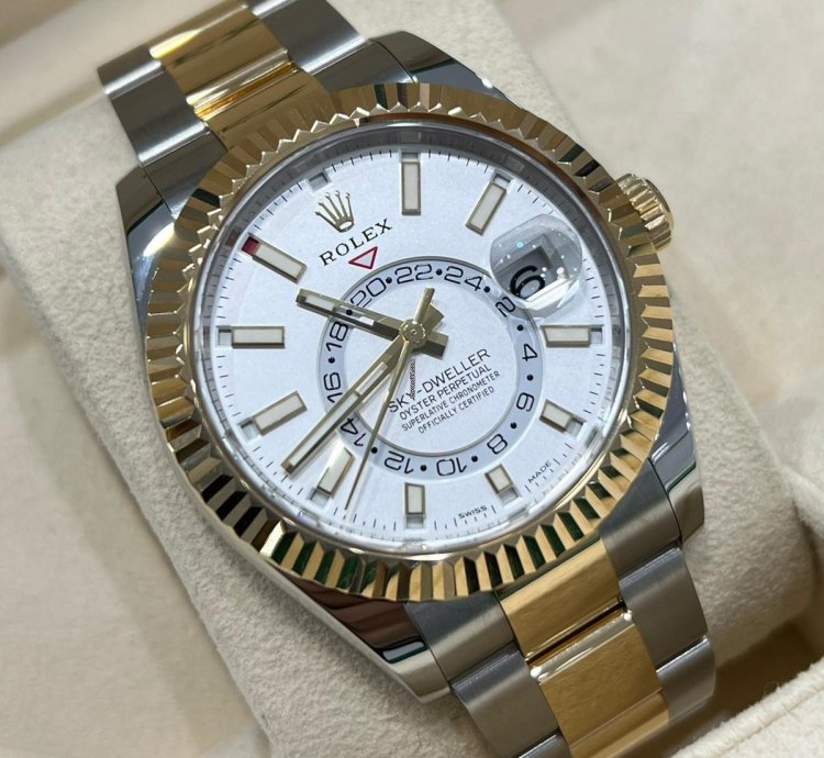 Rolex Sky-dweller 2023 Steel And Yellow Gold Sky-dweller White Dial Box And Papers 326933