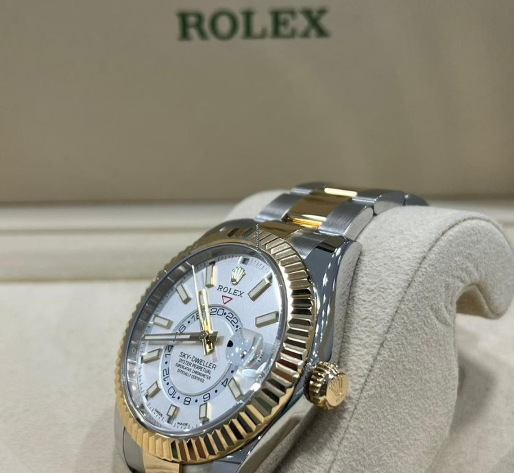Rolex Sky-dweller 2023 Steel And Yellow Gold Sky-dweller White Dial Box And Papers 326933