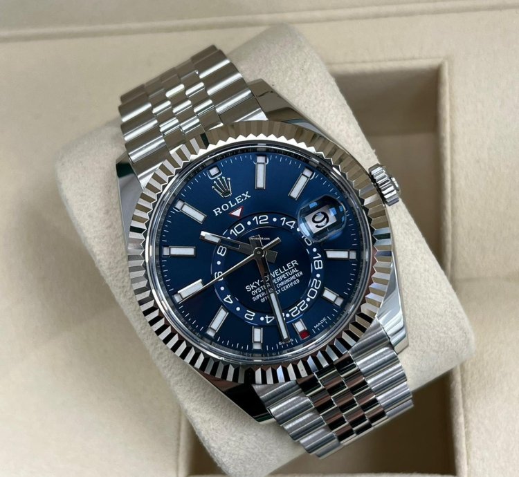 Rolex Sky-dweller 2023 Steel Sky-dweller Blue Dial Jubilee Bracelet Unworn Box And Papers 326934