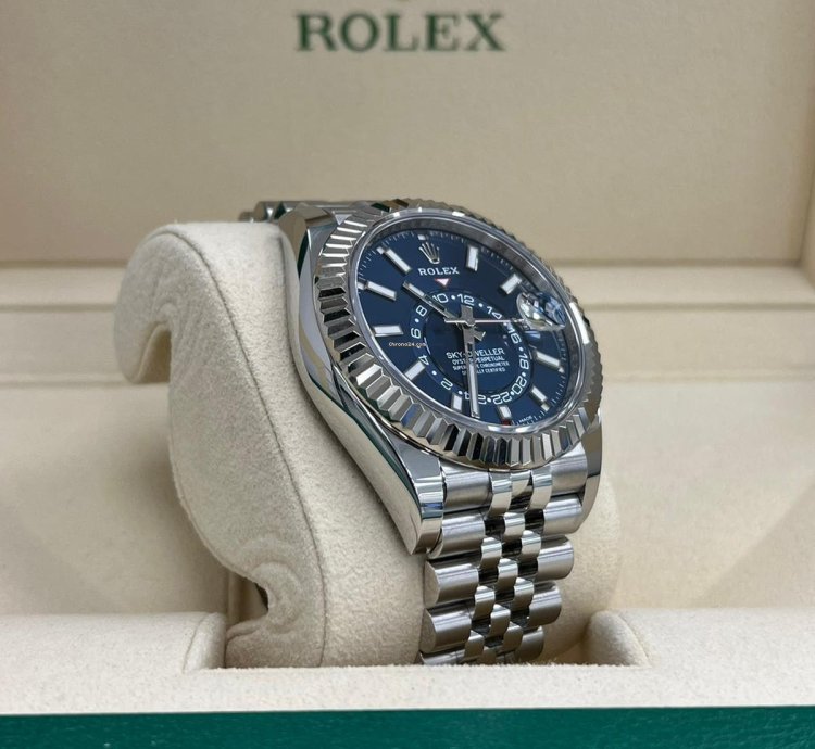 Rolex Sky-dweller 2023 Steel Sky-dweller Blue Dial Jubilee Bracelet Unworn Box And Papers 326934