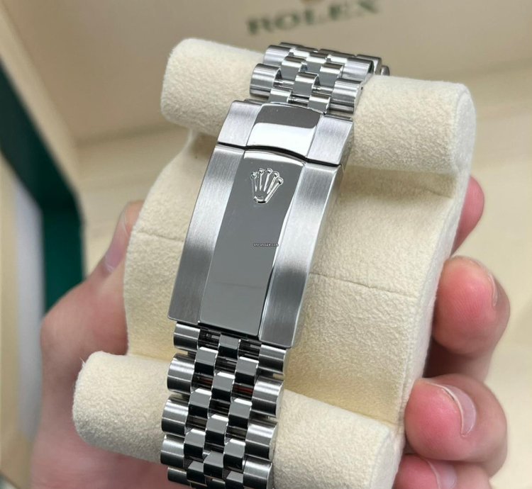 Rolex Sky-dweller 2023 Steel Sky-dweller Blue Dial Jubilee Bracelet Unworn Box And Papers 326934