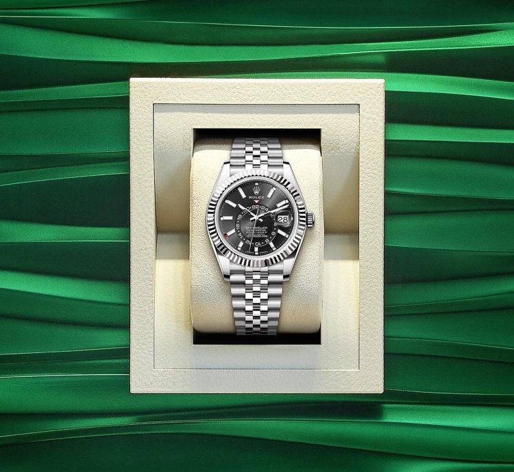 Rolex Sky-dweller 2024 Sky-dweller Black Dial Jubilee Full Set 336934